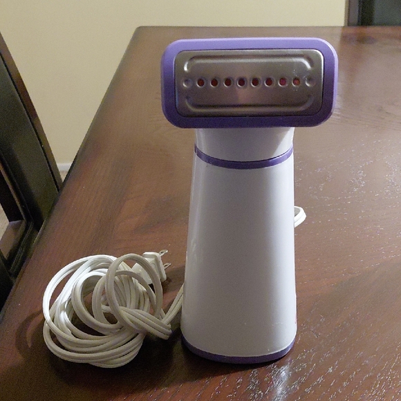 SMARTEK Other - SMARTEK HANDHELD STEAMER. NO BOX.